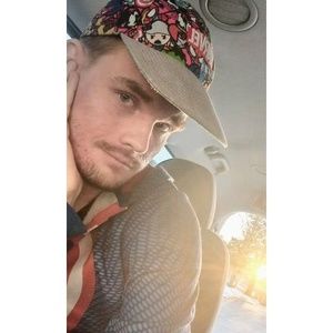 Meet your Posher, Chris